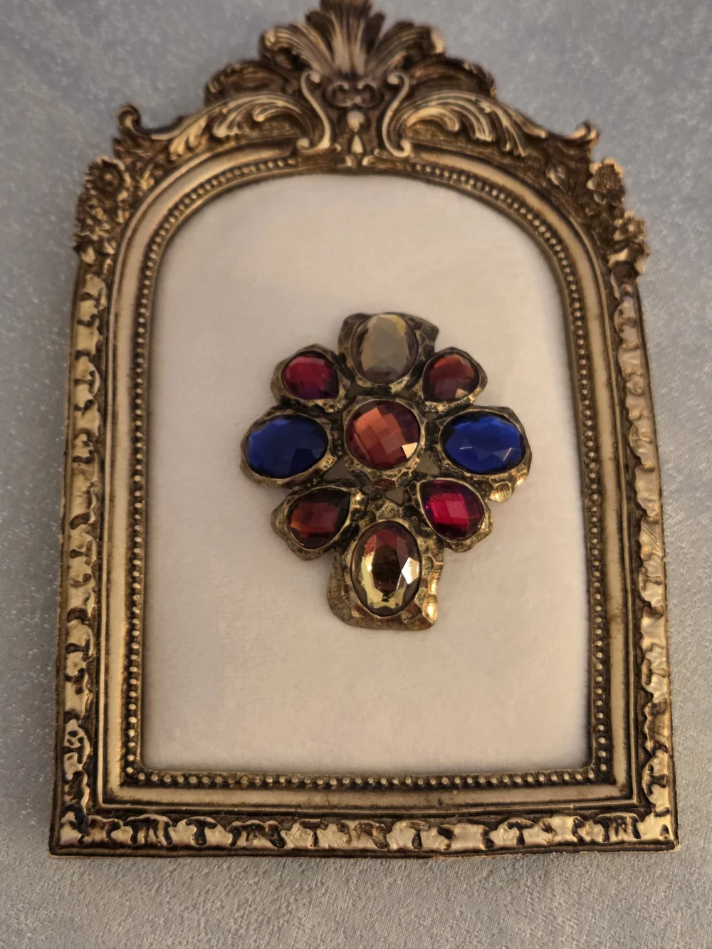 Genuine Vintage Gold-Tone Brooch/pin with Blue, Red, and Amber Glass Stone Inlay